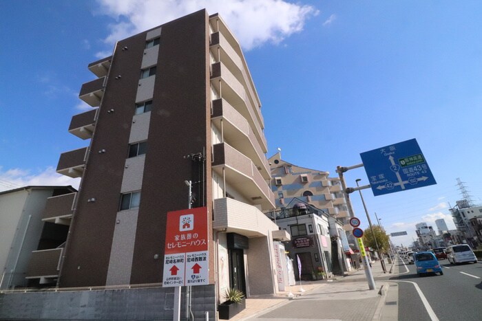 物件外観写真2　(外観写真)