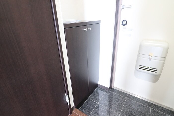 物件内観写真19　(靴箱)