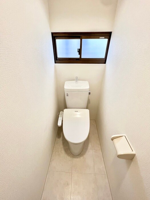 物件内観写真9　(トイレ)