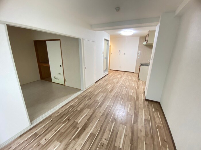 物件内観写真13　(居室)