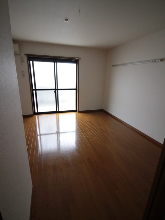 物件内観写真13　(居室)