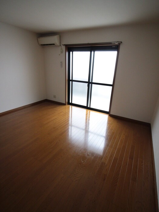 物件内観写真16　(居室)