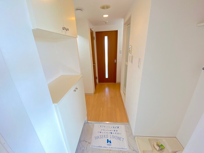 物件内観写真9　(廊下)