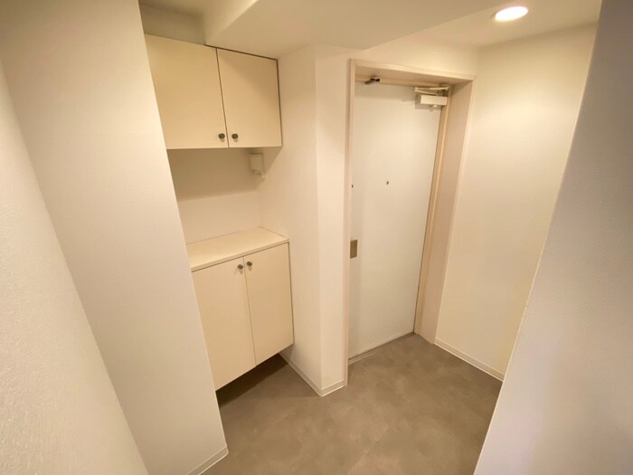 物件内観写真17　(玄関)