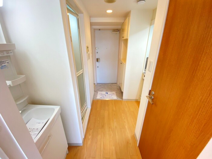 物件内観写真19　(廊下)