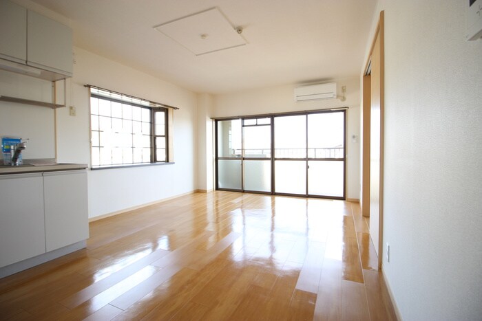 物件内観写真7　(居室)