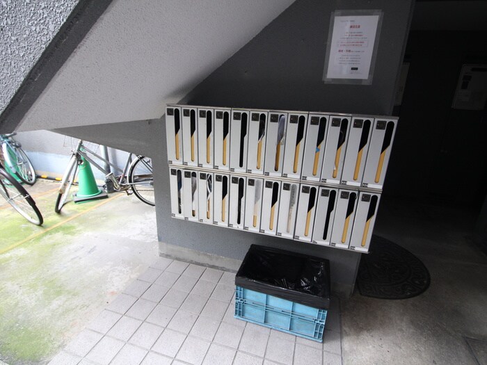 物件外観写真4　(建物設備)