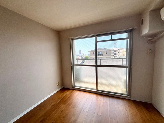 物件内観写真22　(居室)