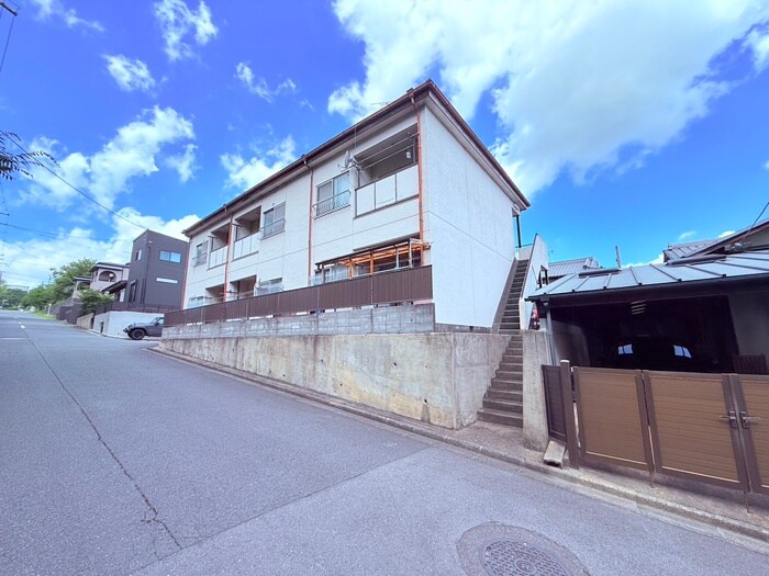 明光ハイツの外観写真