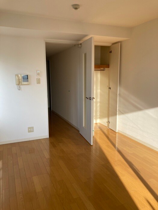 物件内観写真11　(居室)