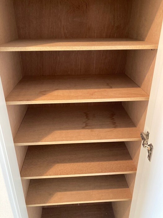 物件内観写真15　(収納)