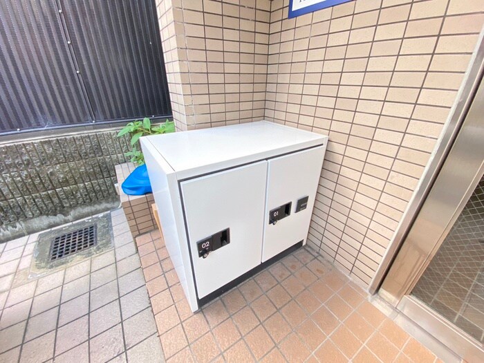 物件外観写真4　(建物設備)