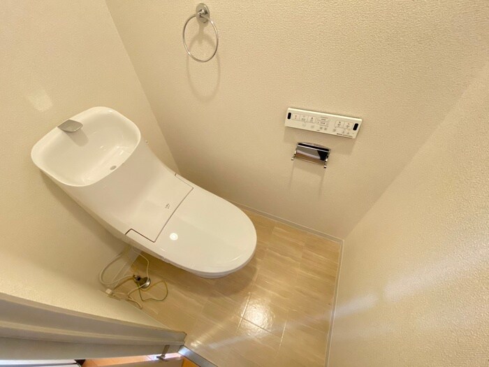 物件内観写真13　(トイレ)