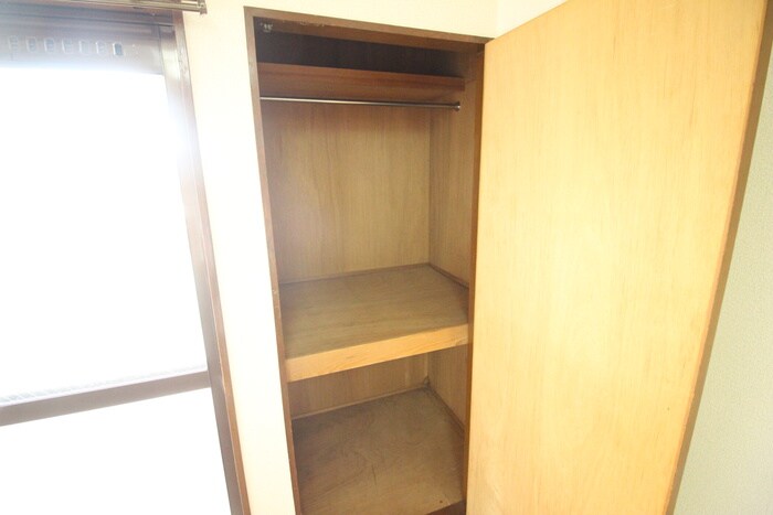 物件内観写真11　(収納)