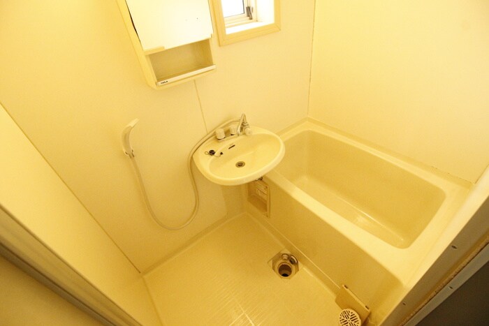 物件内観写真8　(バス／シャワールーム等)