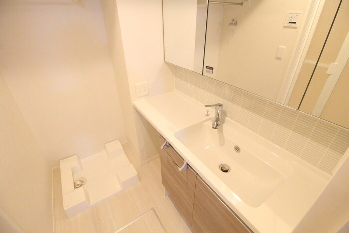 物件内観写真11　(洗面)