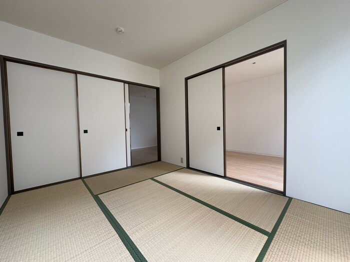 物件内観写真9　(居室)