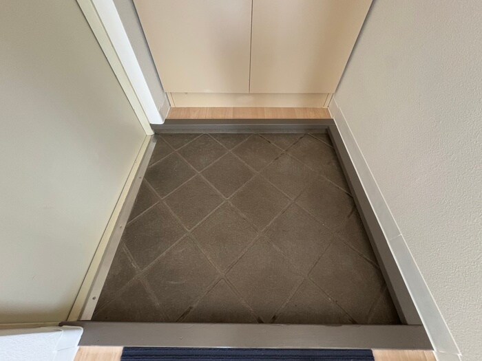 物件内観写真20　(玄関)