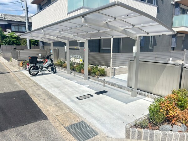 バイク置き場