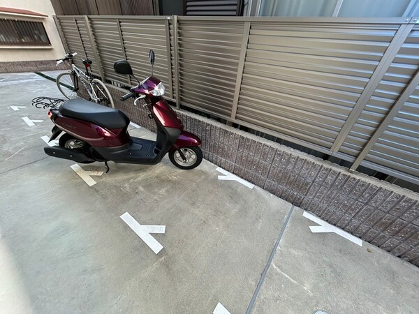 バイク置き場