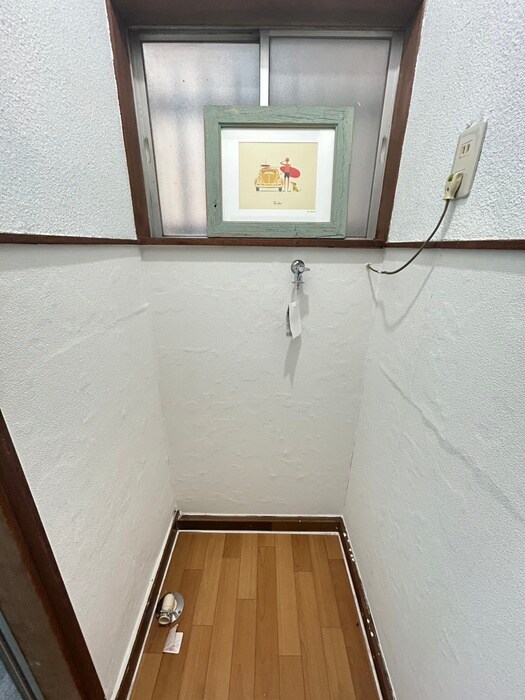 物件内観写真14　(洗濯機置場)