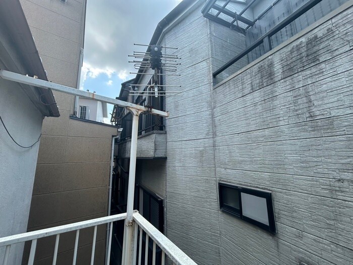 物件内観写真18　(室内からの展望)