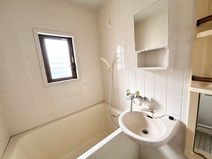 物件内観写真12　(バス／シャワールーム等)