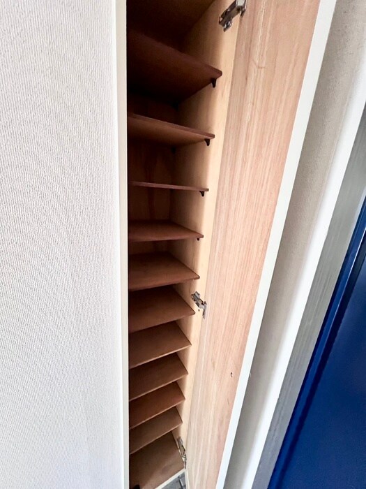 物件内観写真15　(靴箱)