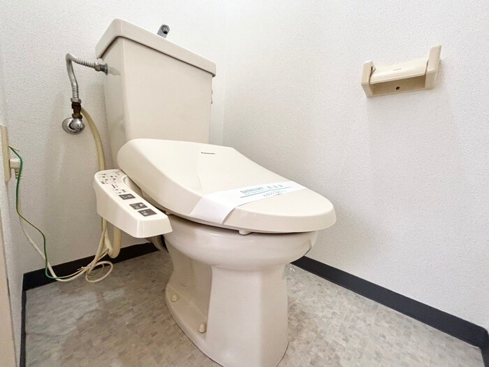 物件内観写真17　(トイレ)