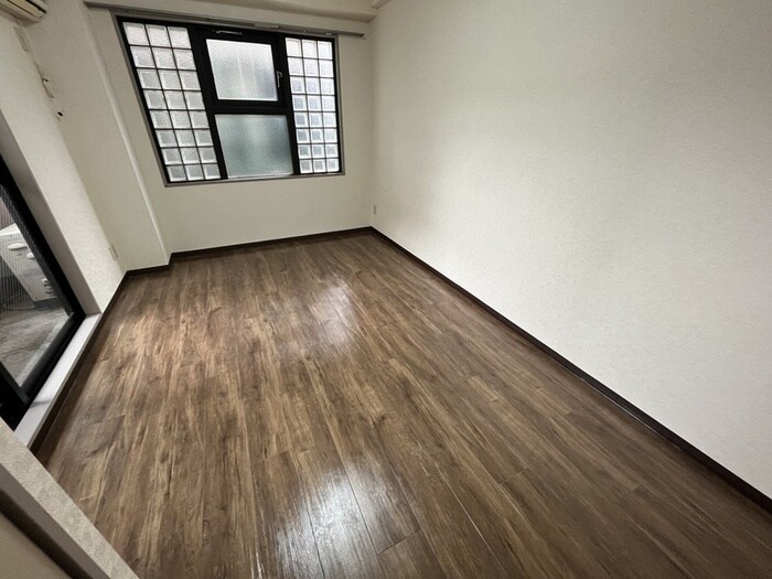 物件内観写真5　(居室)