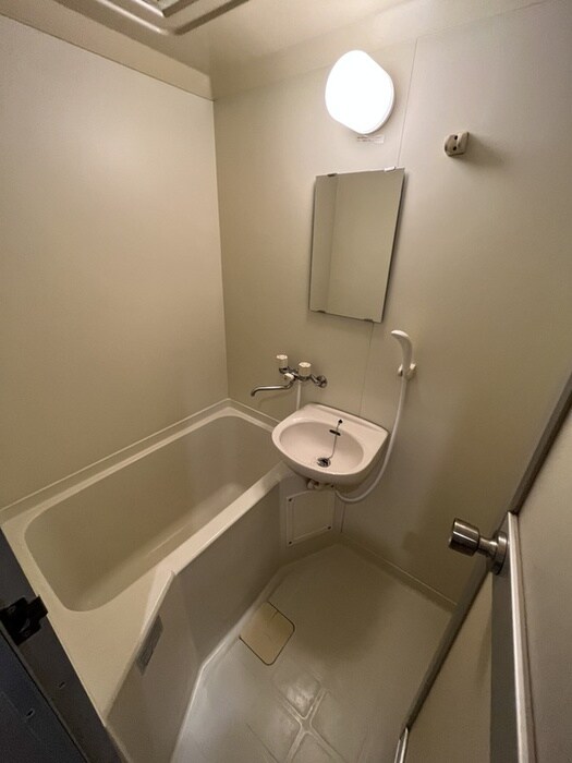 物件内観写真7　(バス／シャワールーム等)