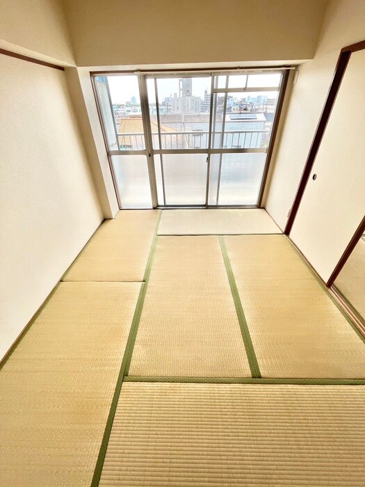 物件内観写真9　(居室)