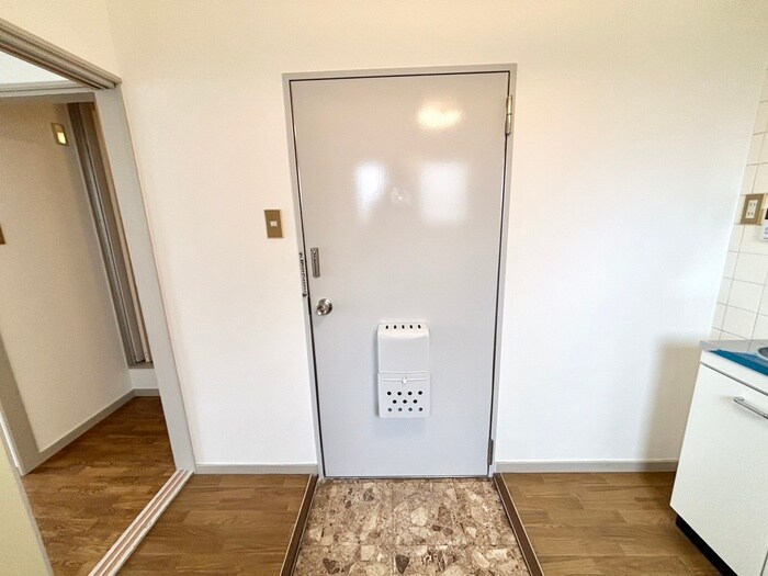 物件内観写真20　(玄関)