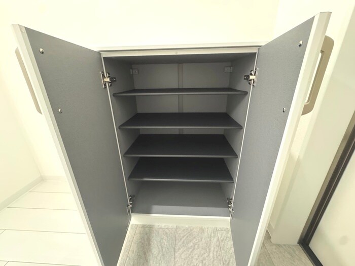 物件内観写真17　(靴箱)