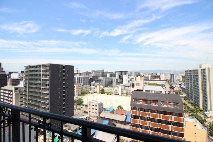 物件内観写真19　(室内からの展望)