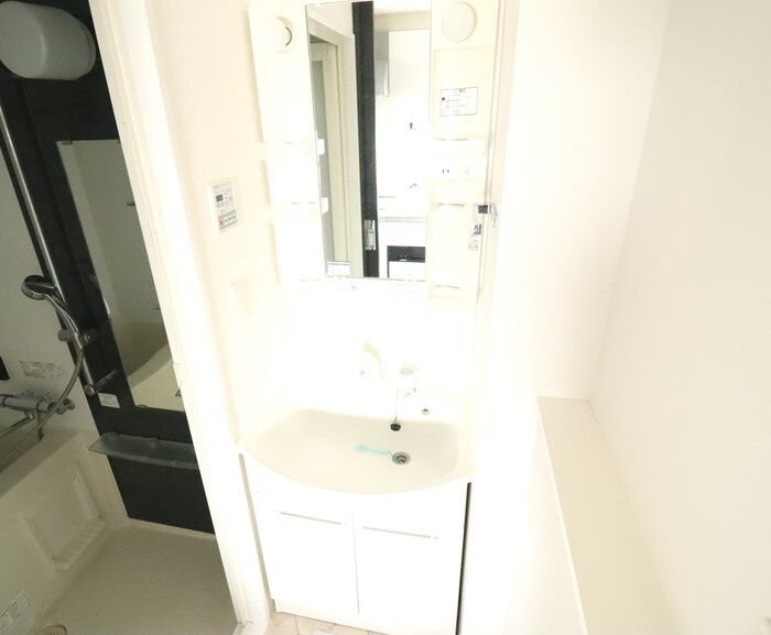 物件内観写真12　(洗面)