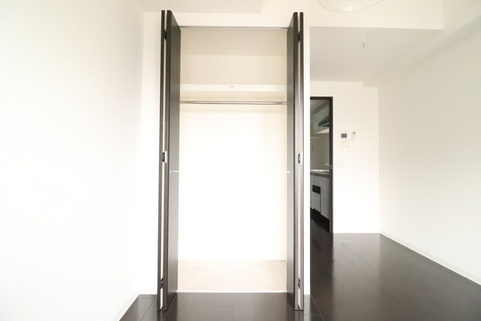 物件内観写真13　(収納)