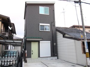一津屋４丁目一戸建て外観写真