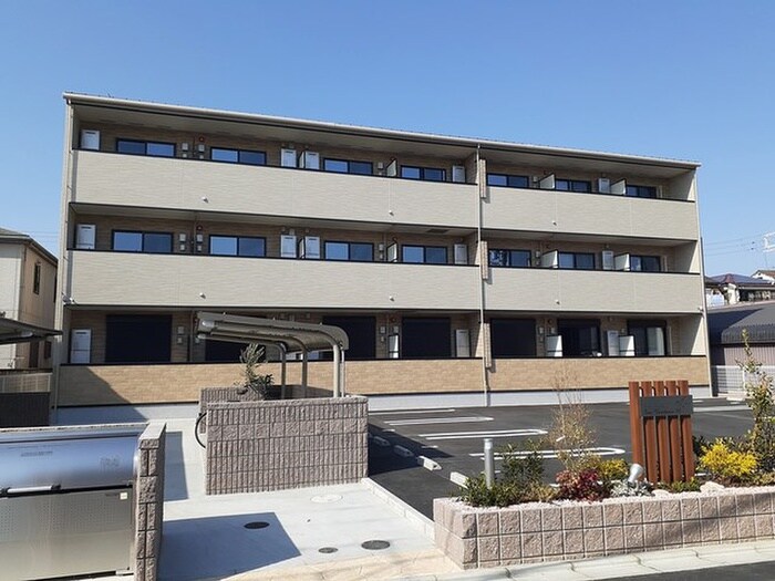 物件外観写真4　(外観写真)