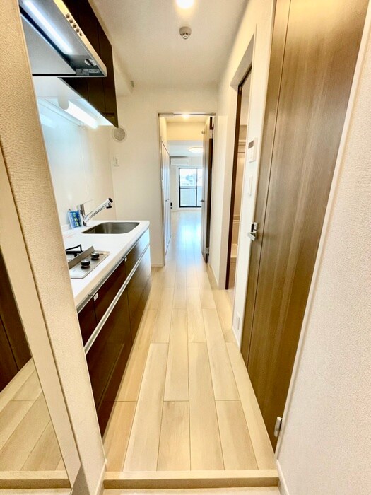 物件内観写真19　(廊下)