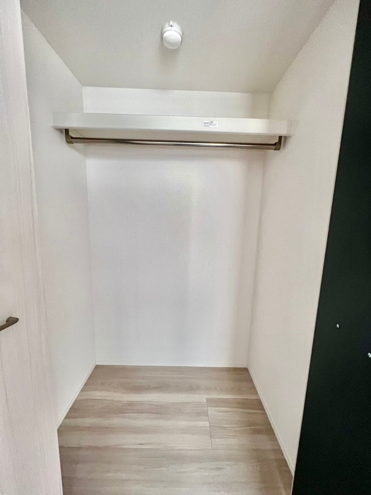 物件内観写真21　(収納)