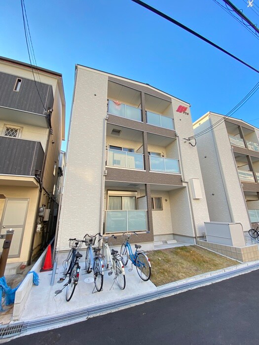 物件外観写真1　(外観写真)