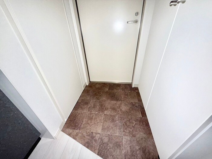 物件内観写真22　(玄関)