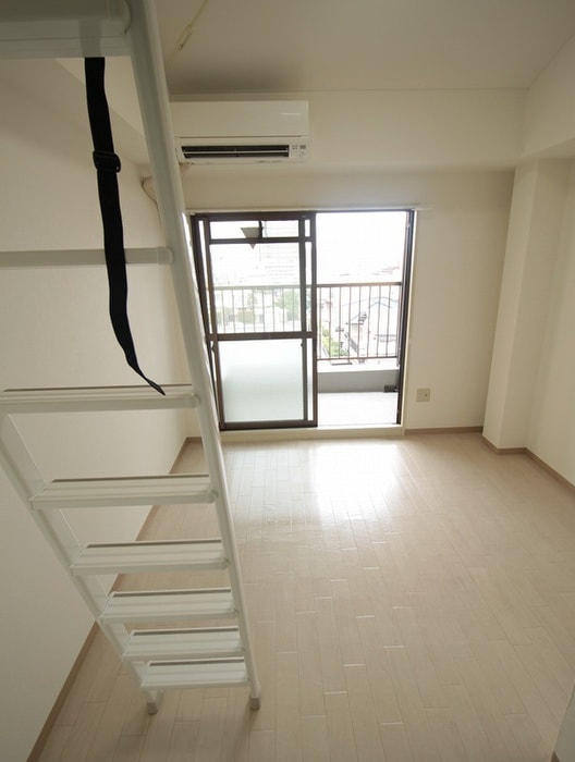 物件内観写真13　(居室)