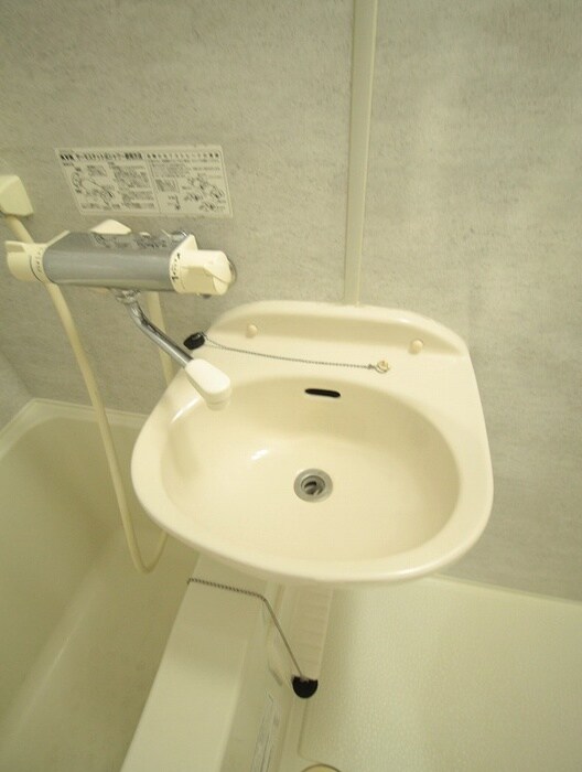 物件内観写真17　(洗面)