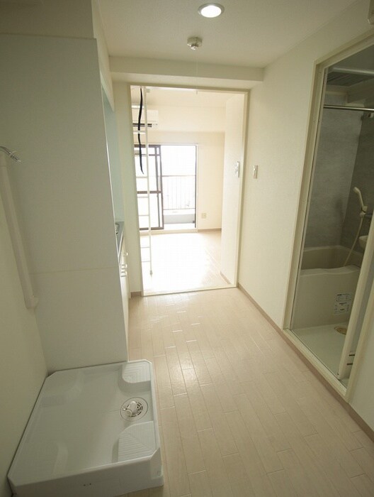 物件内観写真19　(廊下)