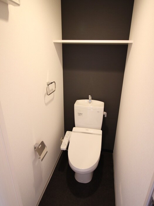 物件内観写真9　(トイレ)