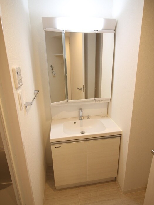 物件内観写真10　(洗面)