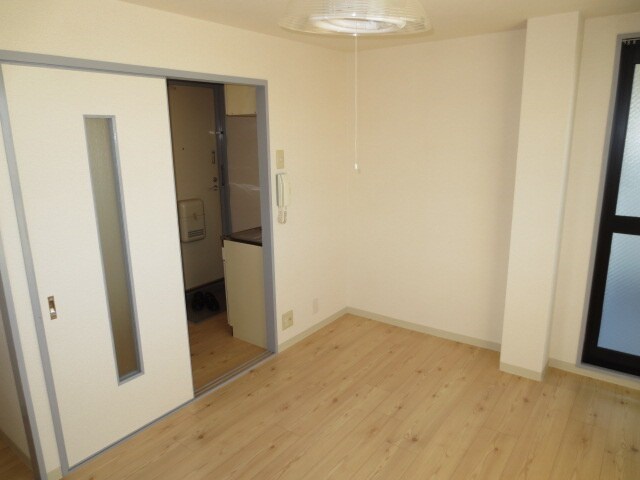物件内観写真14　(居室)