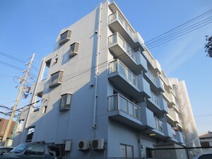 藤野マンション外観写真